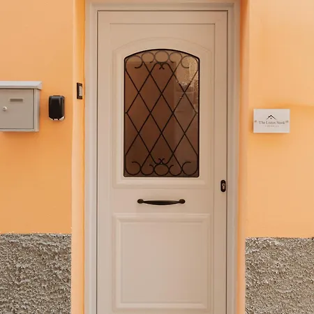 The Liston Nook- Cofinetta Corfu (city)