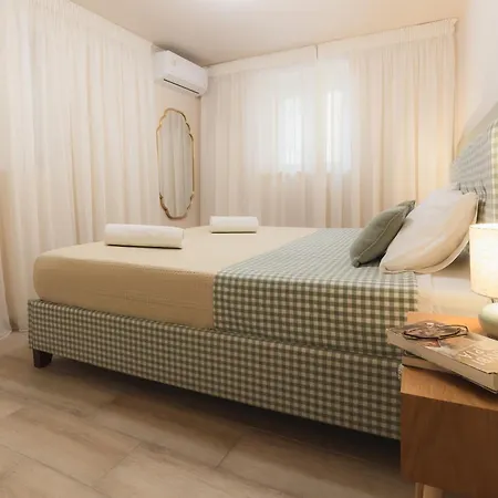The Liston Nook- Cofinetta * Corfu (city)
